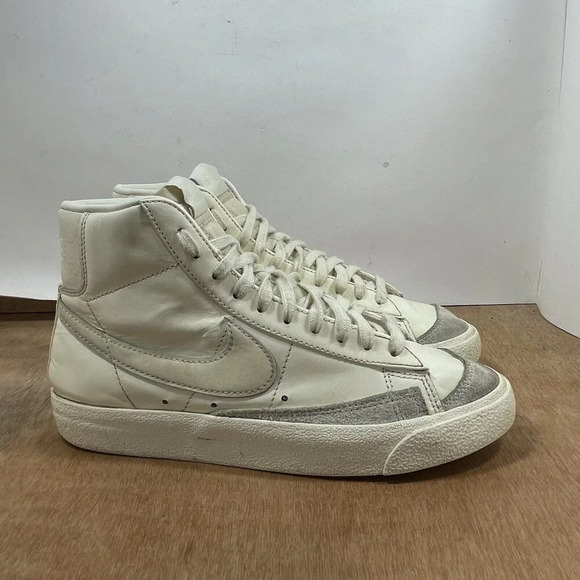 Nike Blazer Mid 77 Women Size 7 Vintage Coconut Milk Off White Hoop CZ1055-116 - Picture 1 of 8